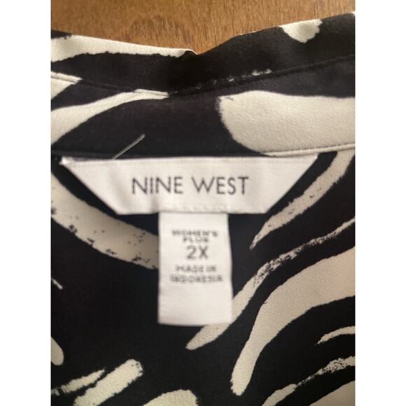 Nine West Belted Shirt Dress Long Roll Tab Sleeves Black & White Print Size 2X - Picture 3 of 5